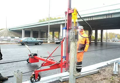 Сваебойная установка ППМ 5-150 забивка барьерки