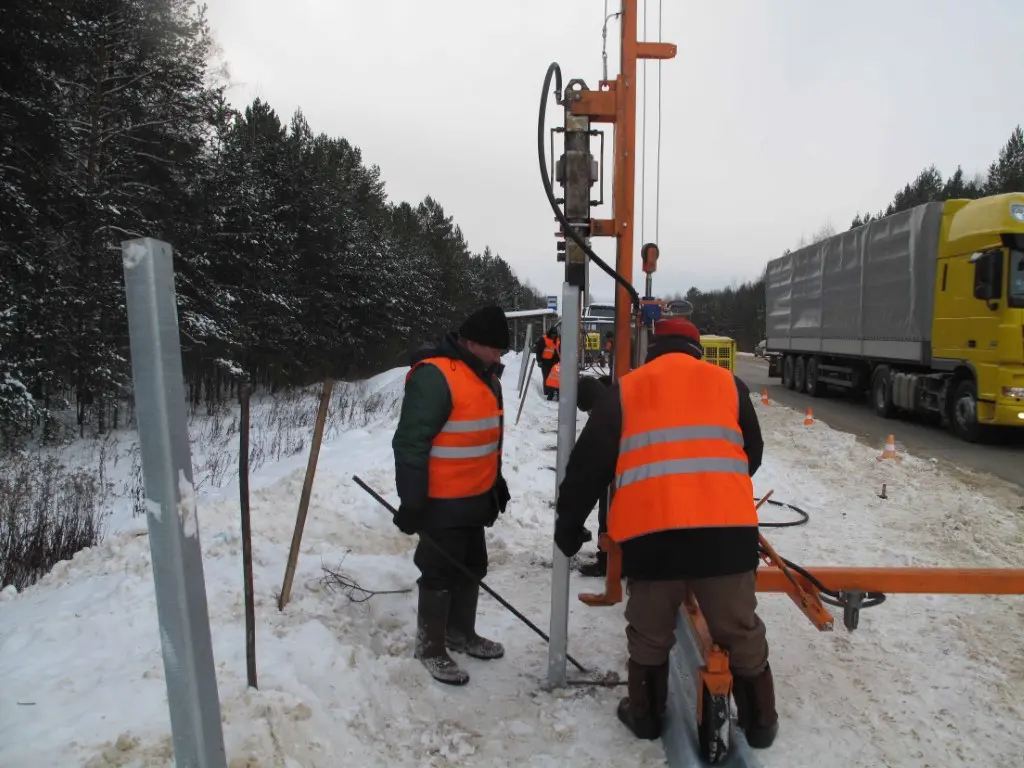 Копровая установка ППМ 3.5 - забивка швеллер 14 при t -15°C